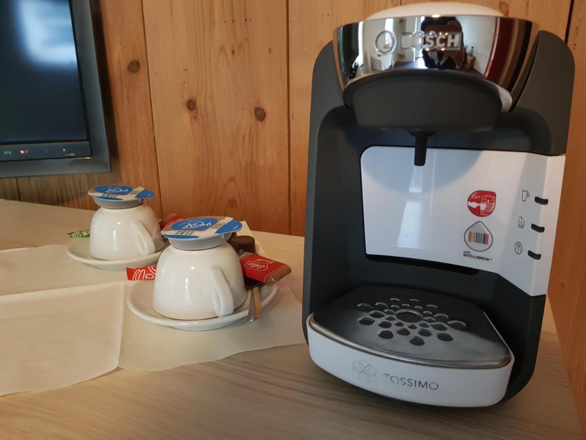 Zyba-Hotelzimmer-Vermietung Aesch Kanton Luzern Exteriör bild
